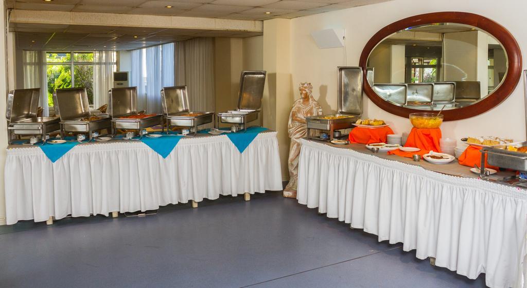 The Caravel Hotel Лімасол Екстер'єр фото